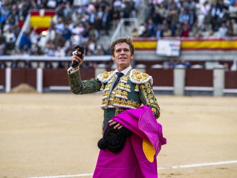 VICTORINO, VARIEDAD Y EMOCIÓN